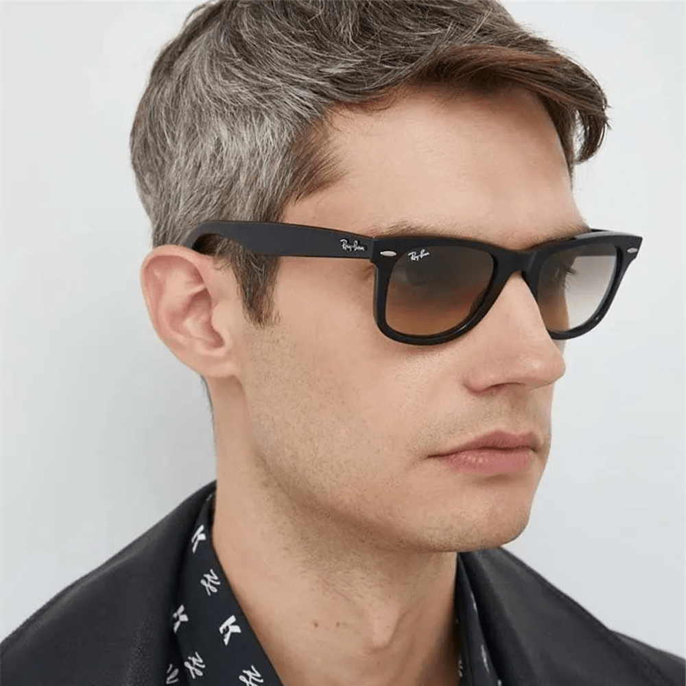 Ray-Ban Wayfarer RB2140 901/32 50 Sunglasses